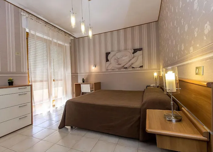 Hotel Residence Ulivi E Palme